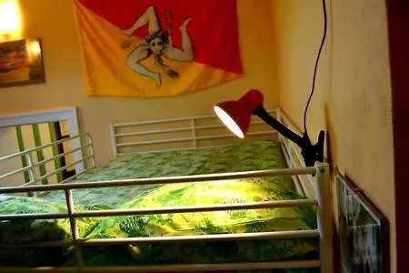 Vakantiehuis Casa Al Giglio Al Centro Di Cefalu' *